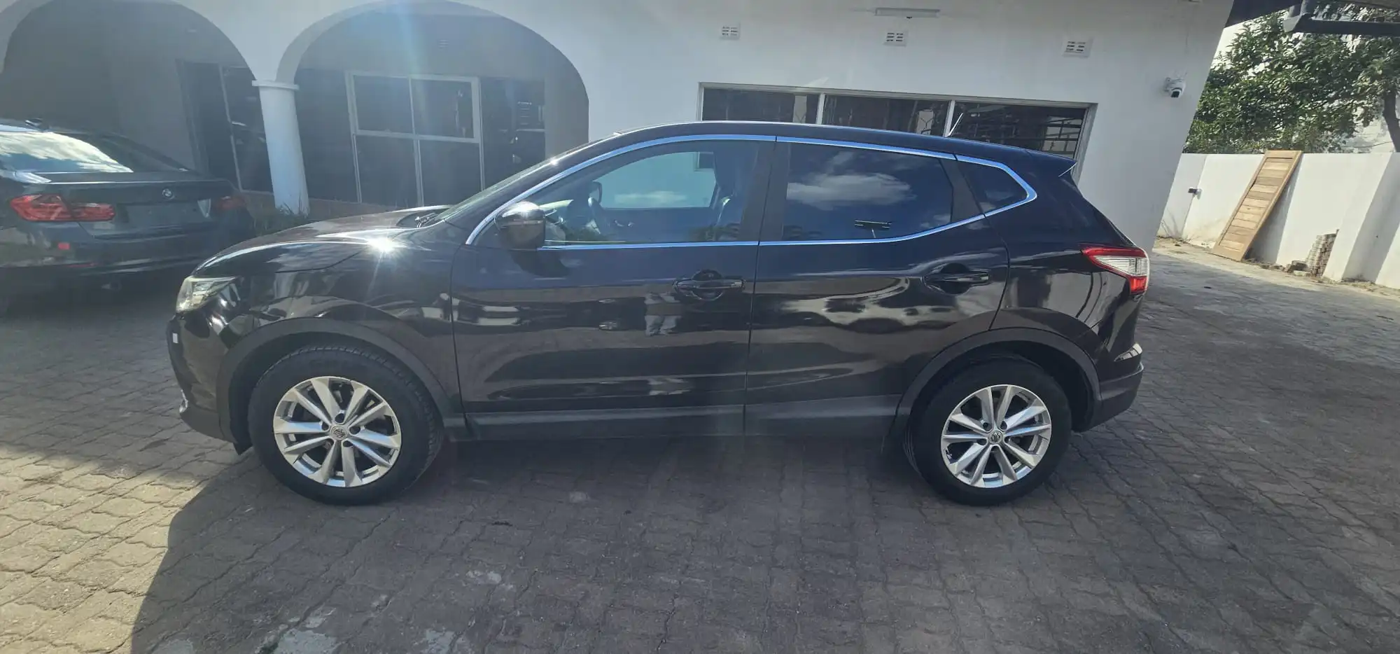 Zambia used car sale 2015 Nissan Qashqai 3